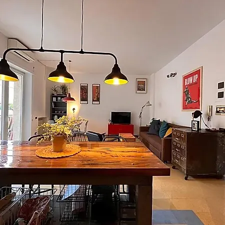Szálloda Chigi 82